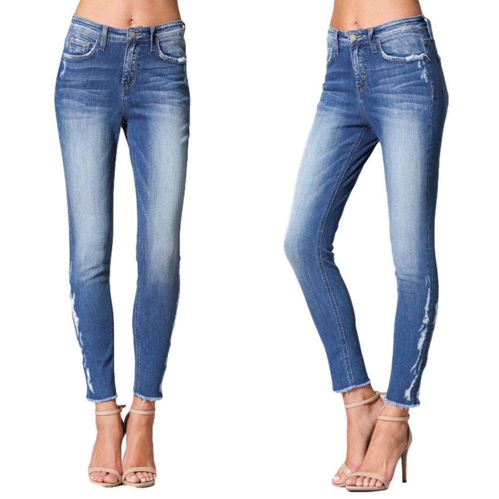 NWT Flying Monkey Blue Lotus Highrise Skinny Jeans